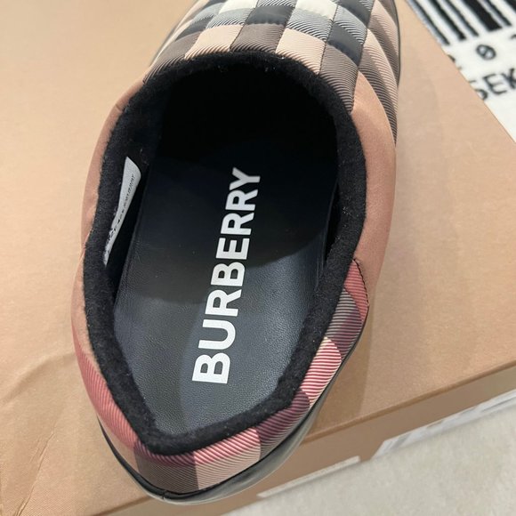 BURBERRY Brown & Beige Northaven Nova Check Slippers - Picture 11 of 13